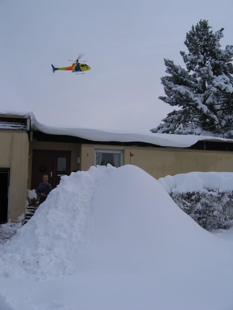 Chute de neige du 4 mars 2006 + Schweizer 300C 014