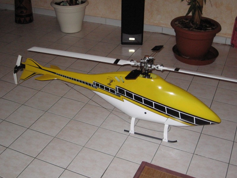 F2000 007